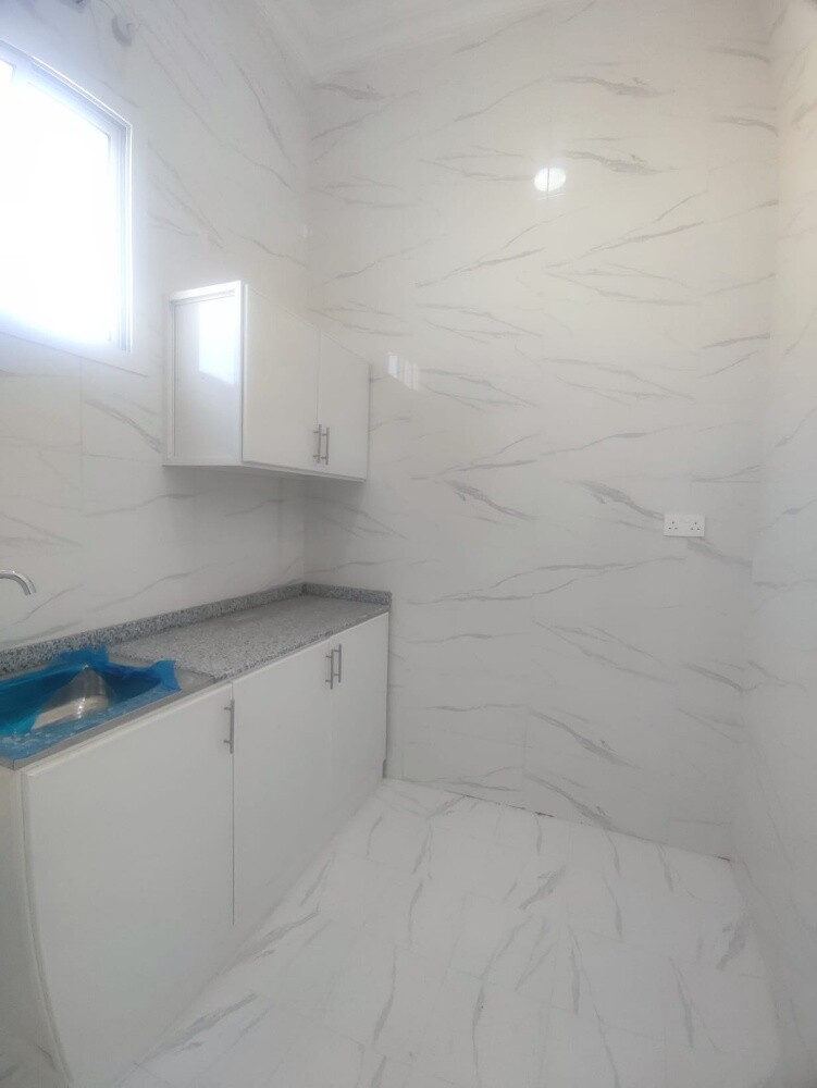 Room for rent - 6