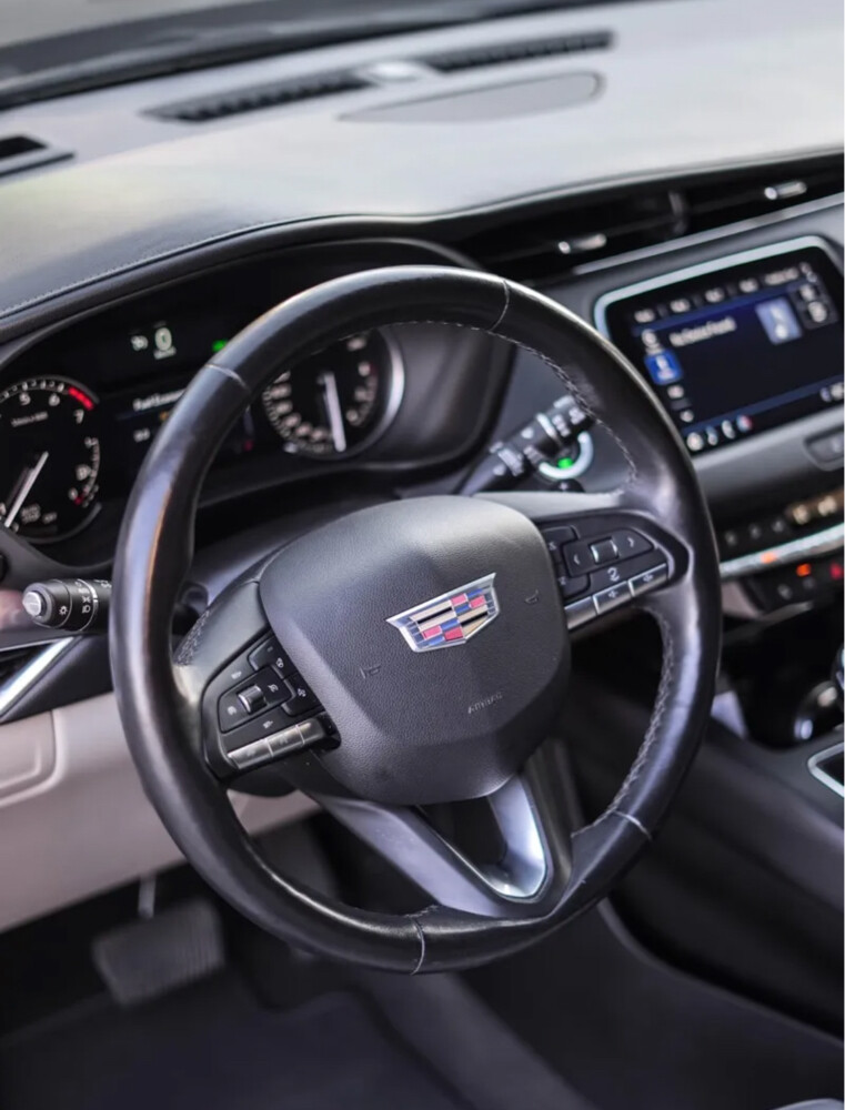 Cadillac Xt4 2023   - 4