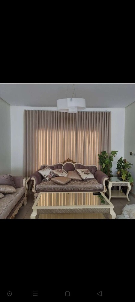 curtains sofa carpet parquet - 20