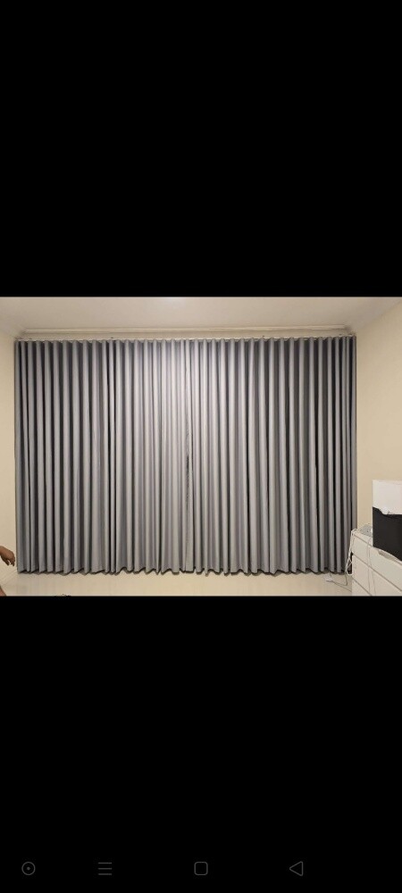 curtains sofa carpet parquet - 17