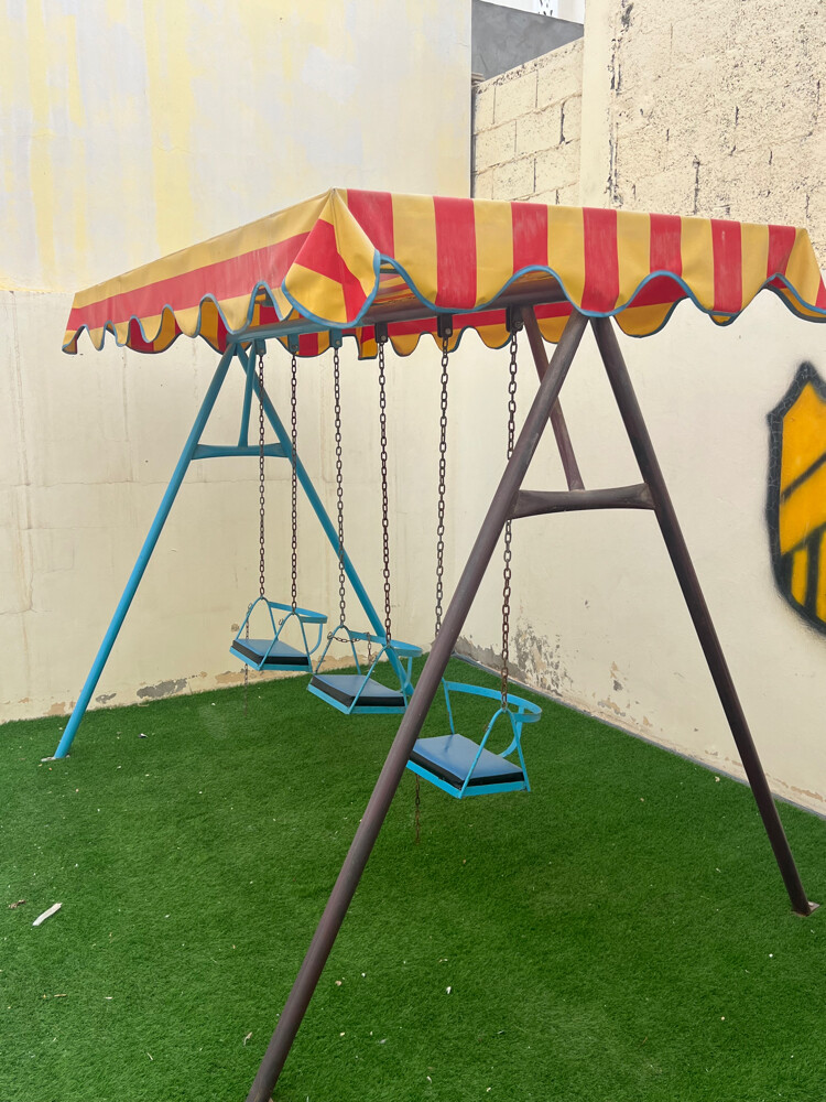 Kids’ swing - 3