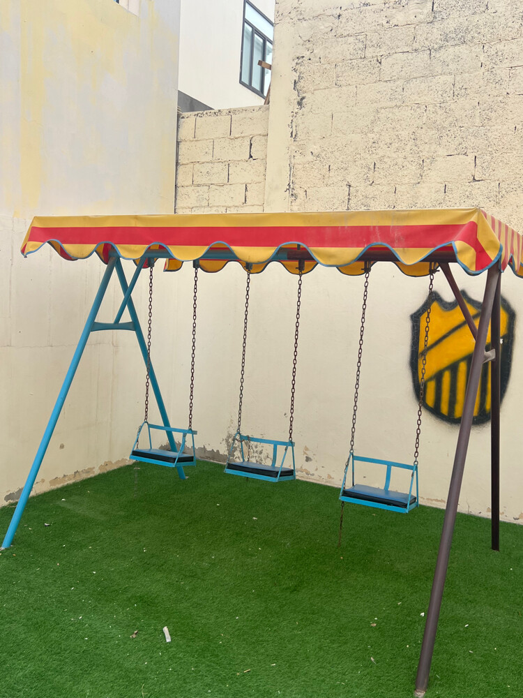 Kids’ swing - 1