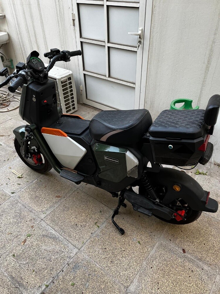 electric bicycle - 1
