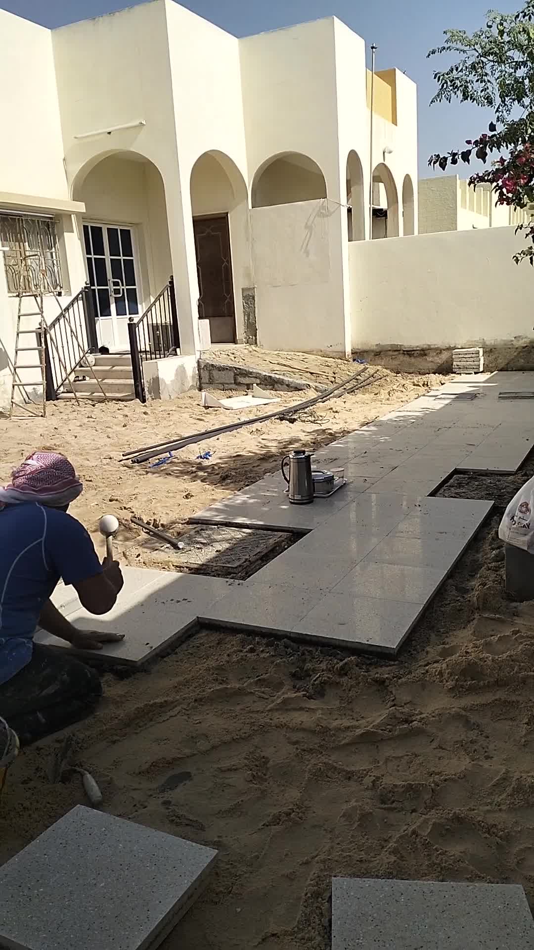 تبديل بلاط الحوش - 1