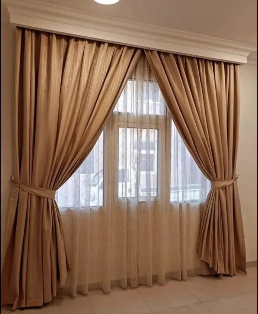 curtain and arodiya - 2