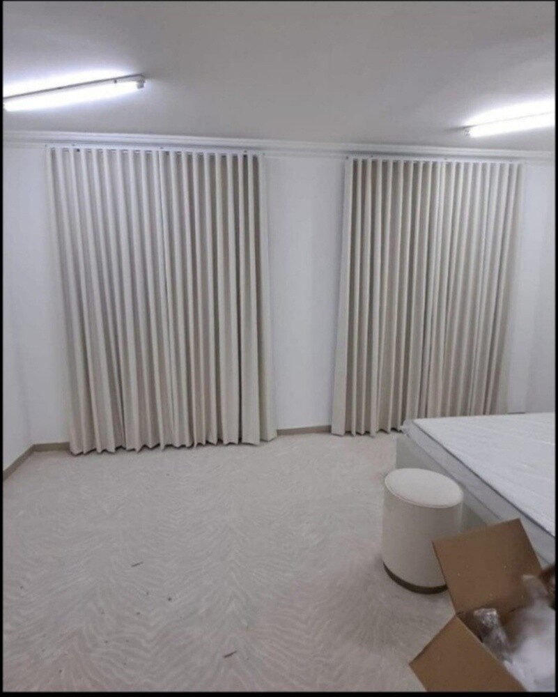 curtain and arodiya - 5