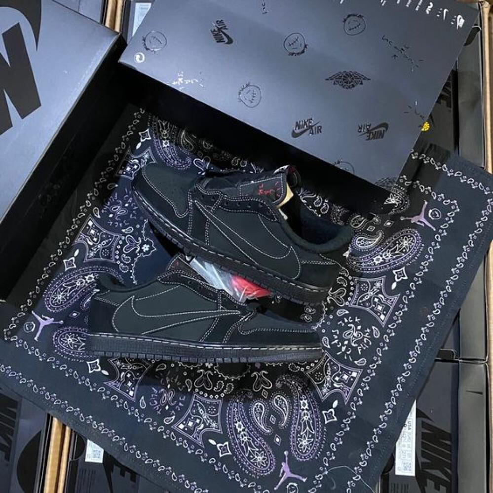 Shoes Air Jordan 1 - 5