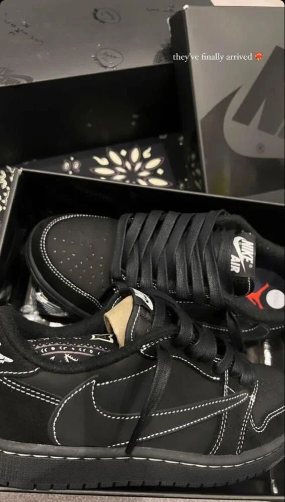 Shoes Air Jordan 1 - 3