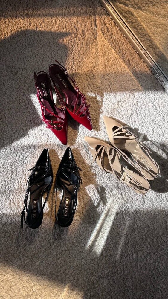 Miu Miu Patent leather slingbacks - 2