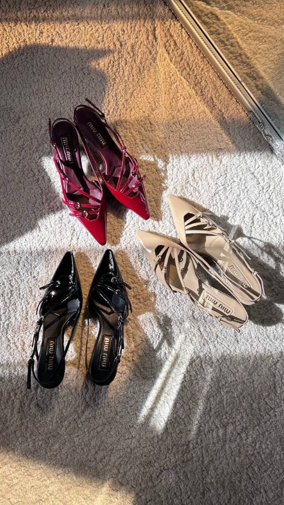 Miu Miu Patent leather slingbacks - 1