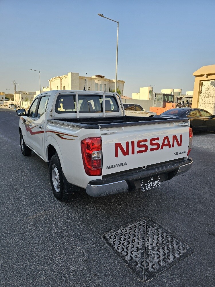 2020 NAVARA SE AUTO GEAR FORSELL - 2