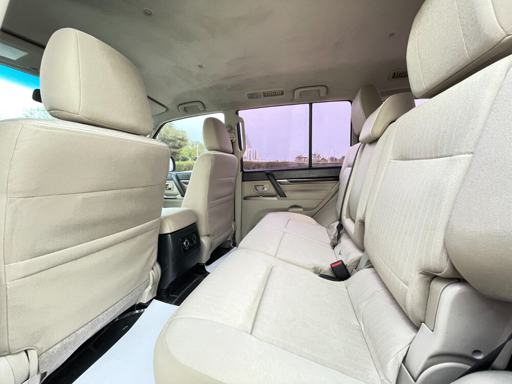 Mitsubishi Pajero 2020 GLS — photo 11 for sale in Qatar