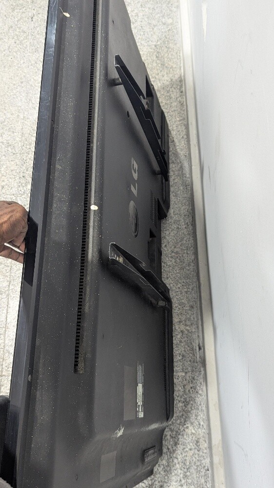 LG 55" In very good condition - 5