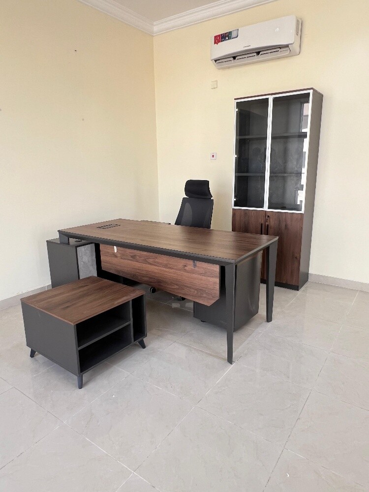 Used office furniture buy sell - 3