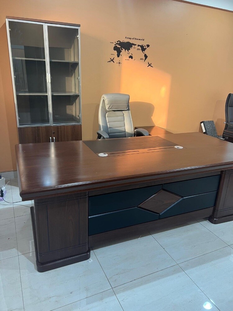 Used office furniture buy sell - 11