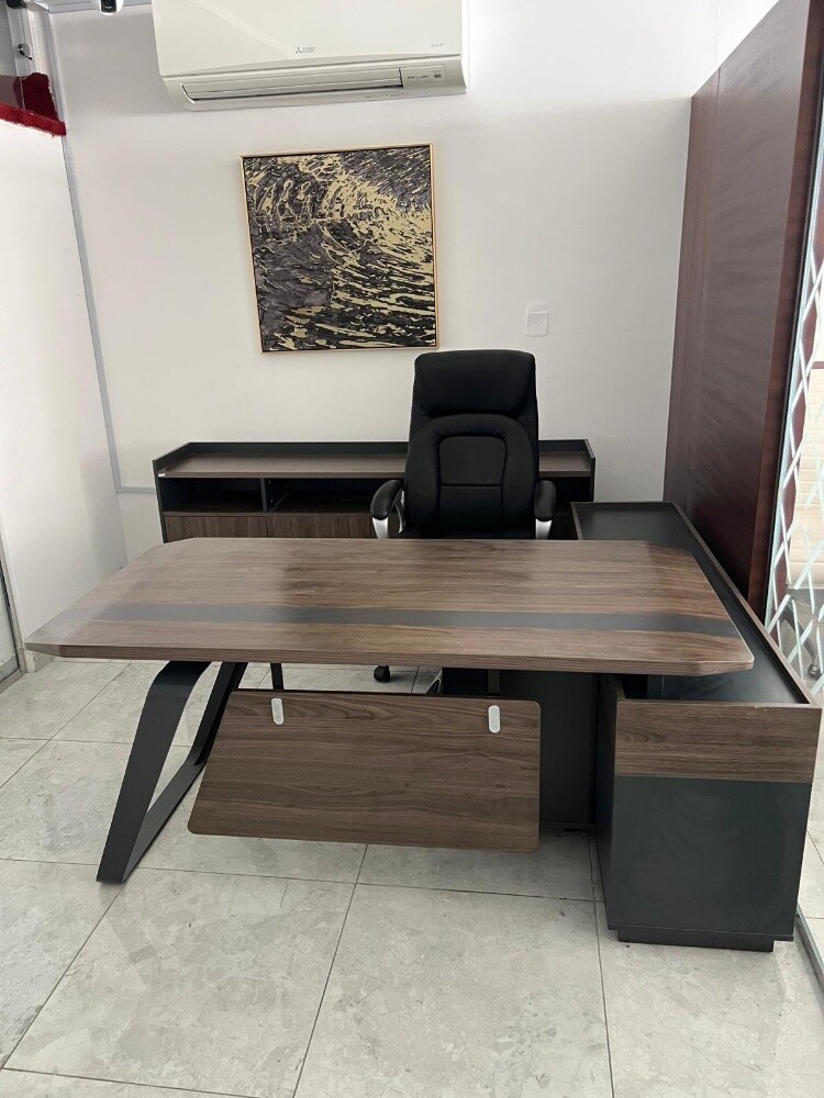 Used office furniture buy sell - 2