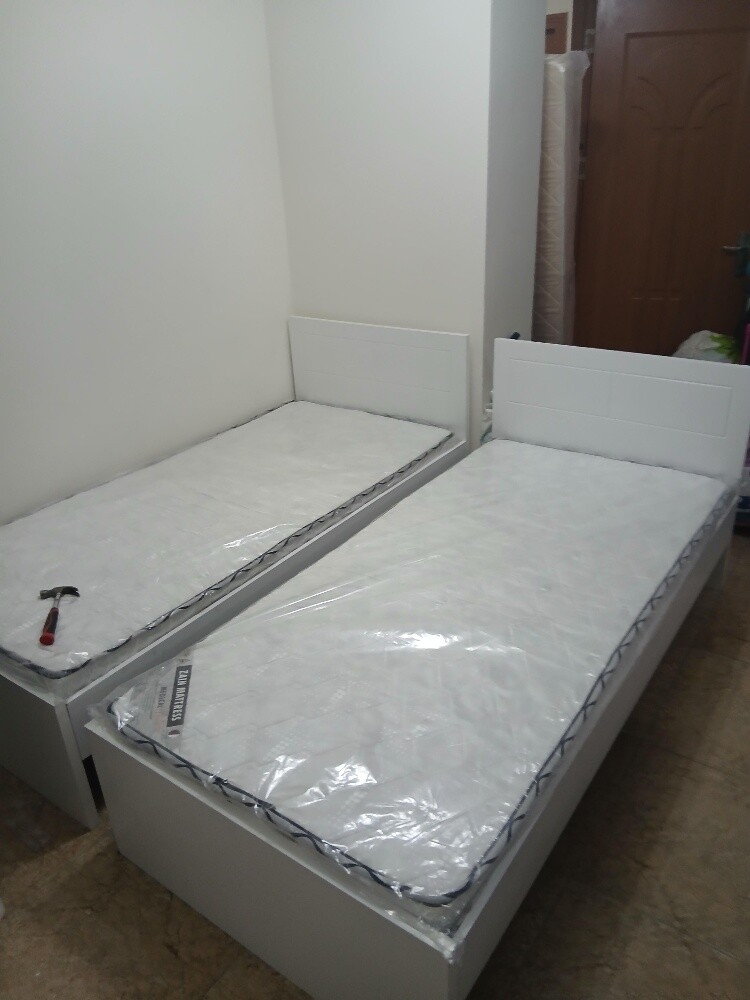 Bed or cabinet furniture item - 3