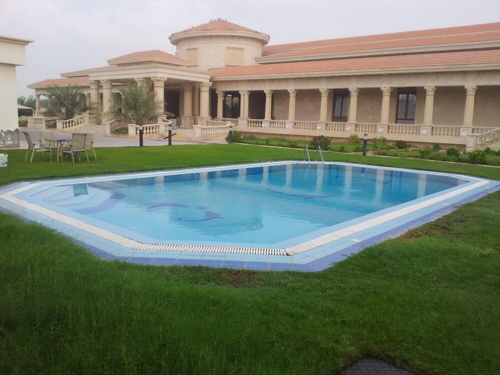 Swimming Pools & Water Featutes - 12