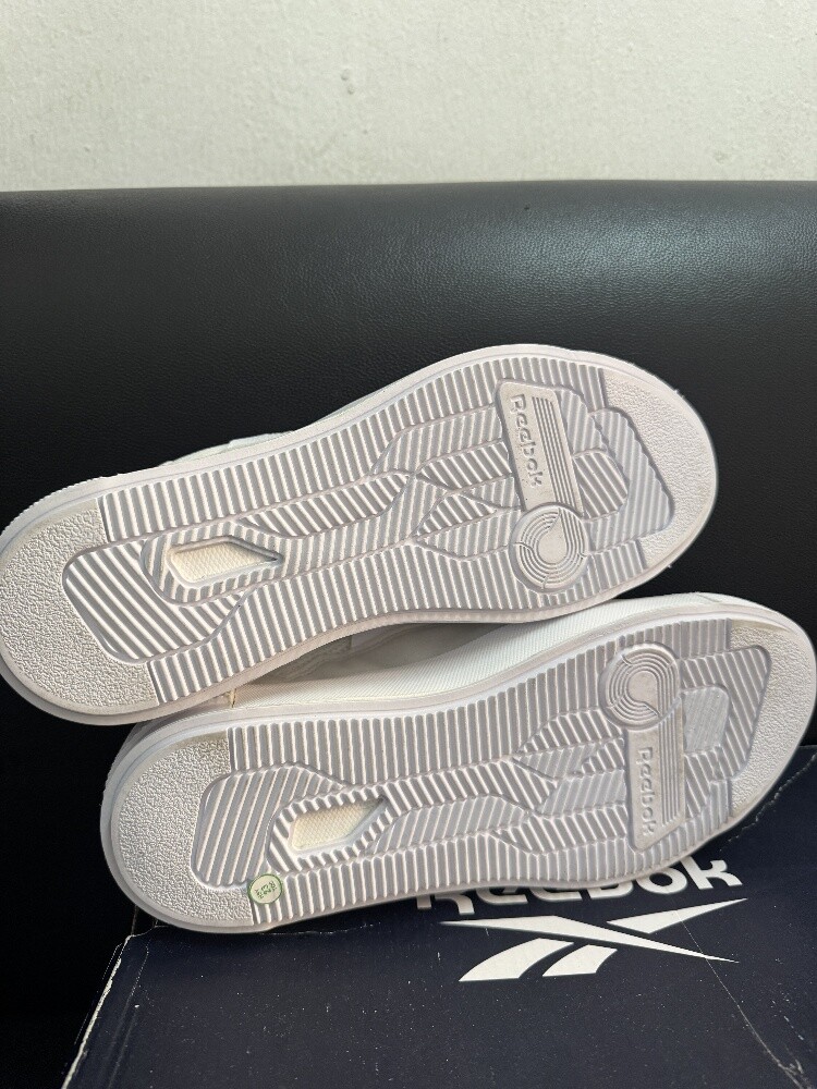 Reebok shoe original shoe size 37 - 4