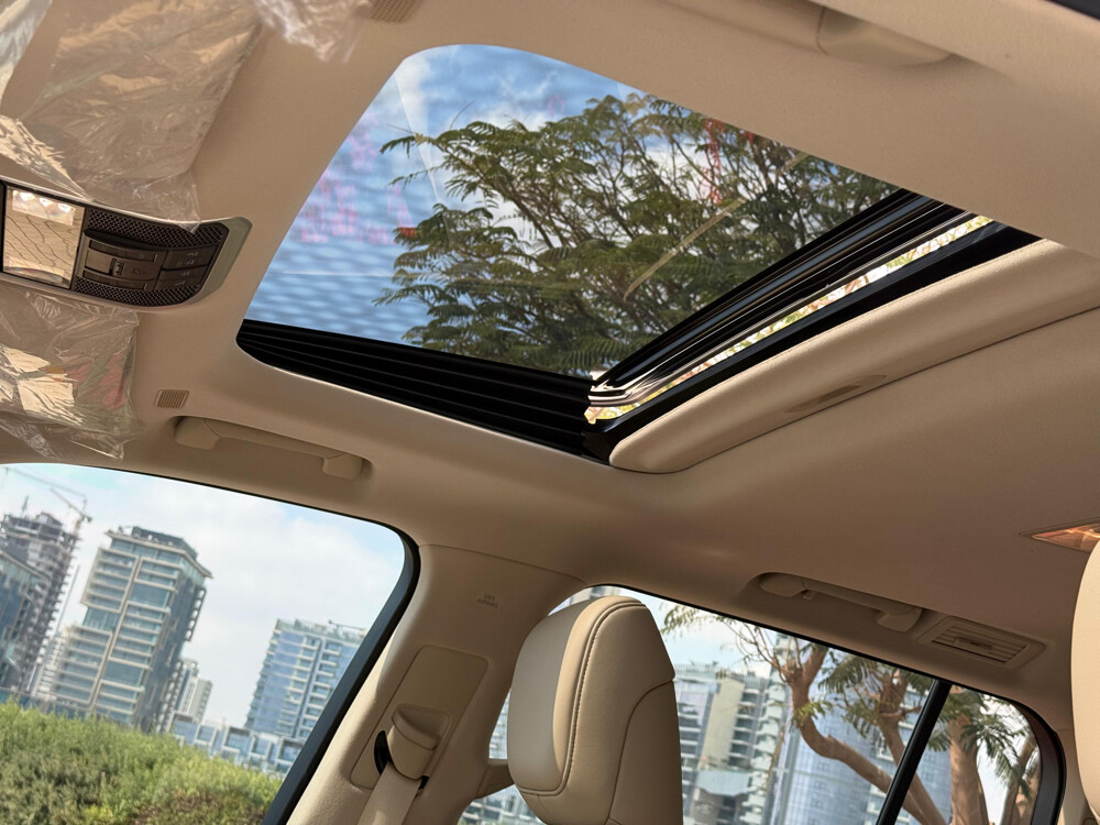 GXR model 2025 — photo 9 for sale in Qatar