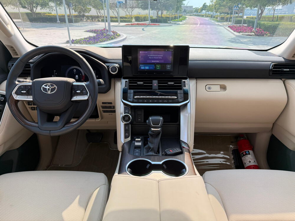 GXR model 2025 — photo 11 for sale in Qatar