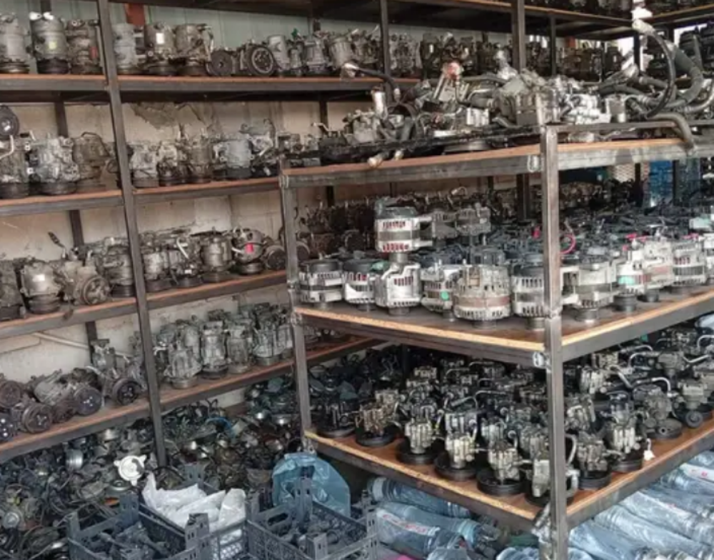 all cars spare parts with fixing. - 14
