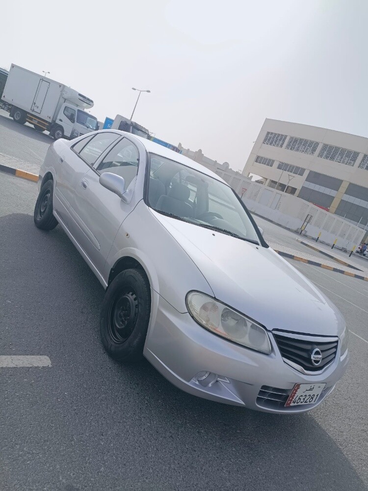 Nissan Sunny - 4