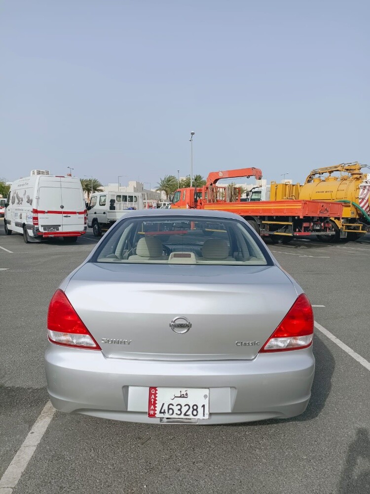 Nissan Sunny - 3
