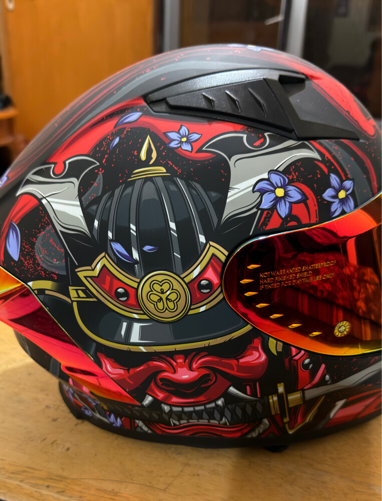 motorcycle helmet ILM - 1