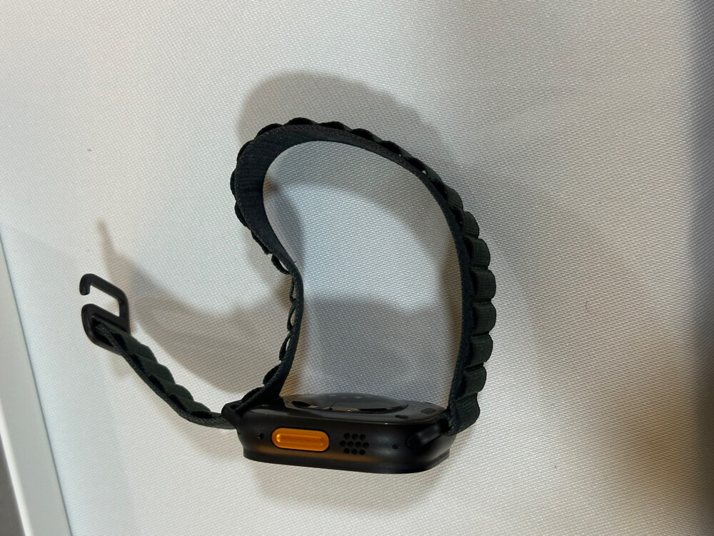 ‏Apple Watch Ultra 2  - 5
