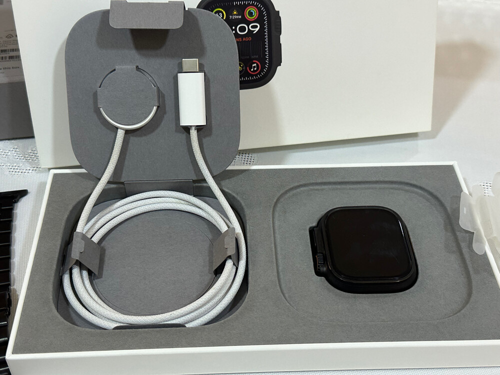 ‏Apple Watch Ultra 2  - 2