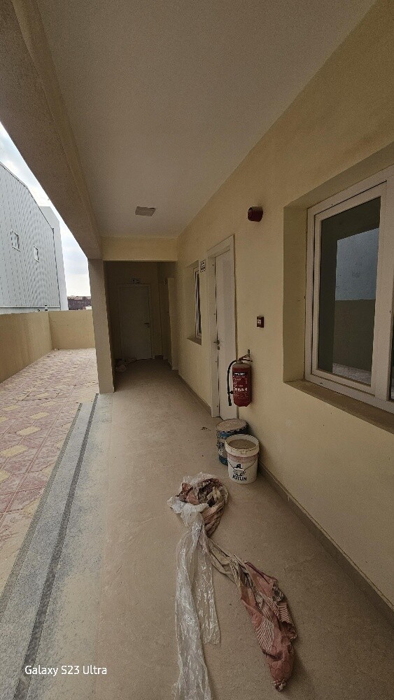 For Rent Food Store Baraka Al Awa - 10