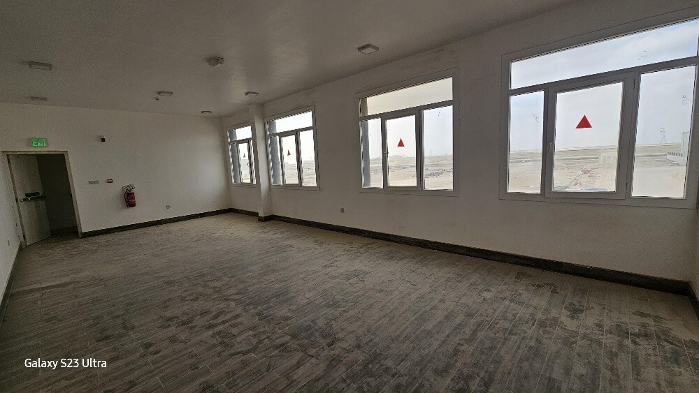 For Rent Food Store Baraka Al Awa - 6