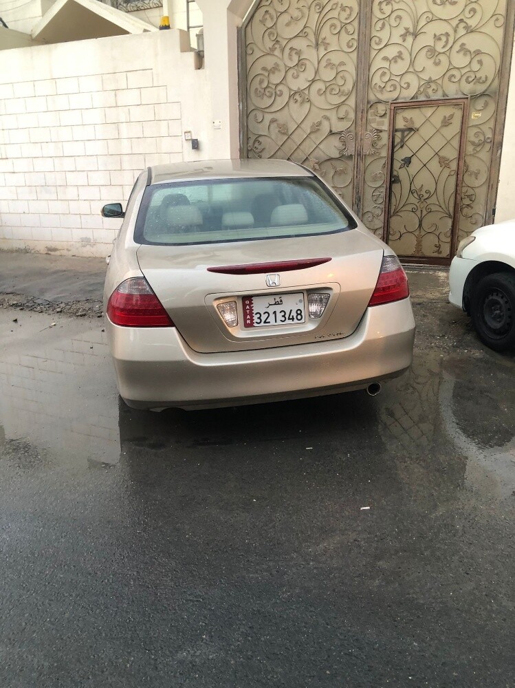 شاب سوداني لديه سيارة توصيل - 2
