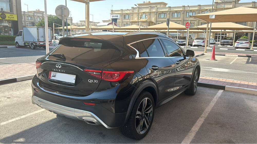 انفنتي كيو اكس 30 2022 - 7
