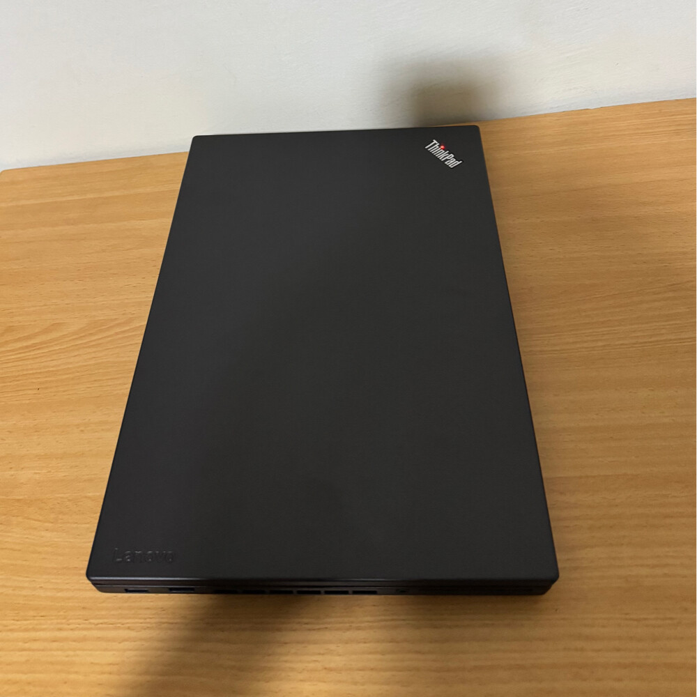 Lenove core i7 , NVIDAI GRAPHICS  - 4