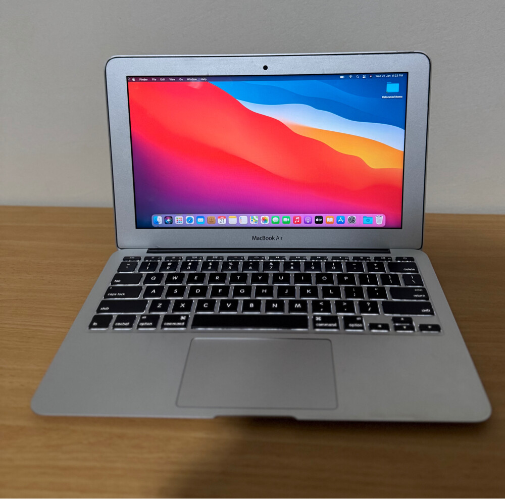 MacBook Air core i5 , - 5