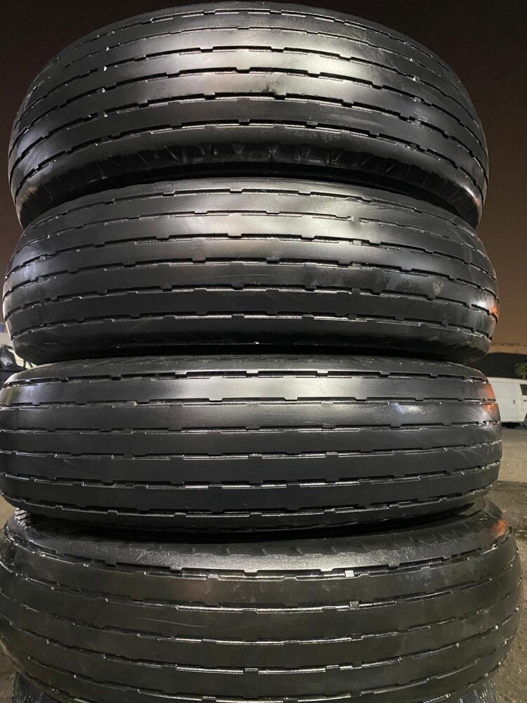 900/17" Maxxis brand - 6