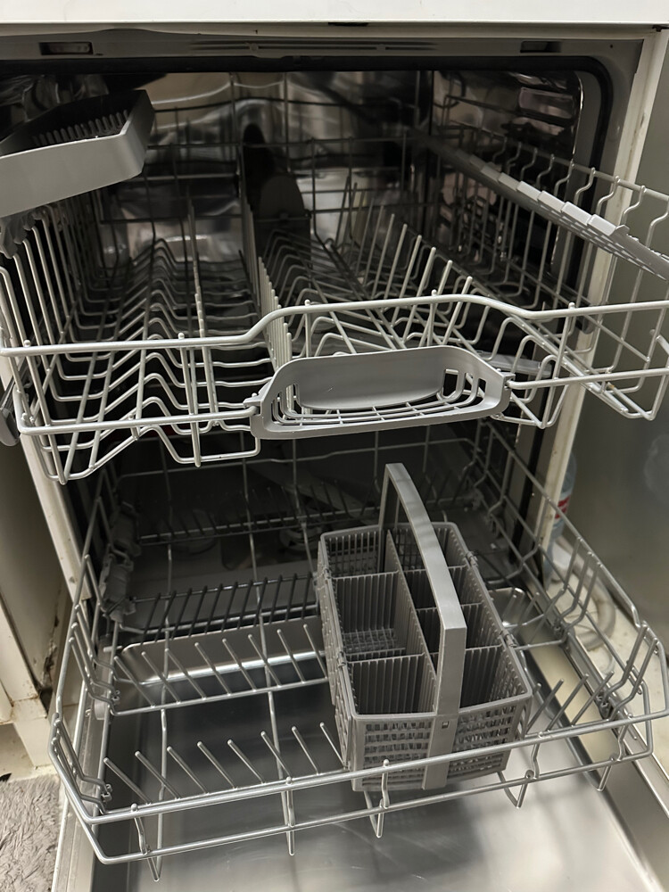 dish washer  - 4