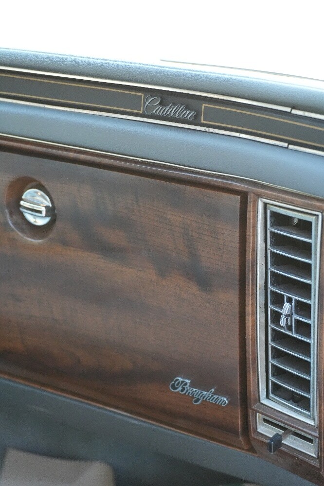 Cadillac Brougham1987 - 13