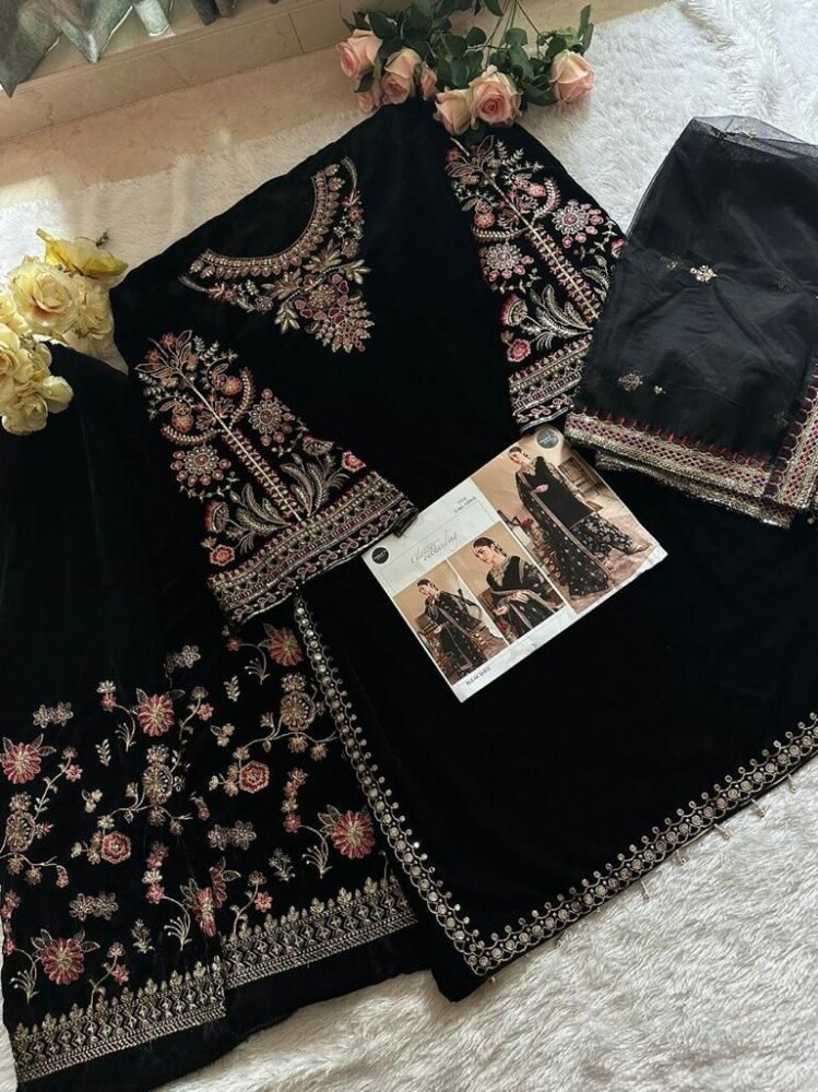 Women Cotton / Party wear Suits - 1