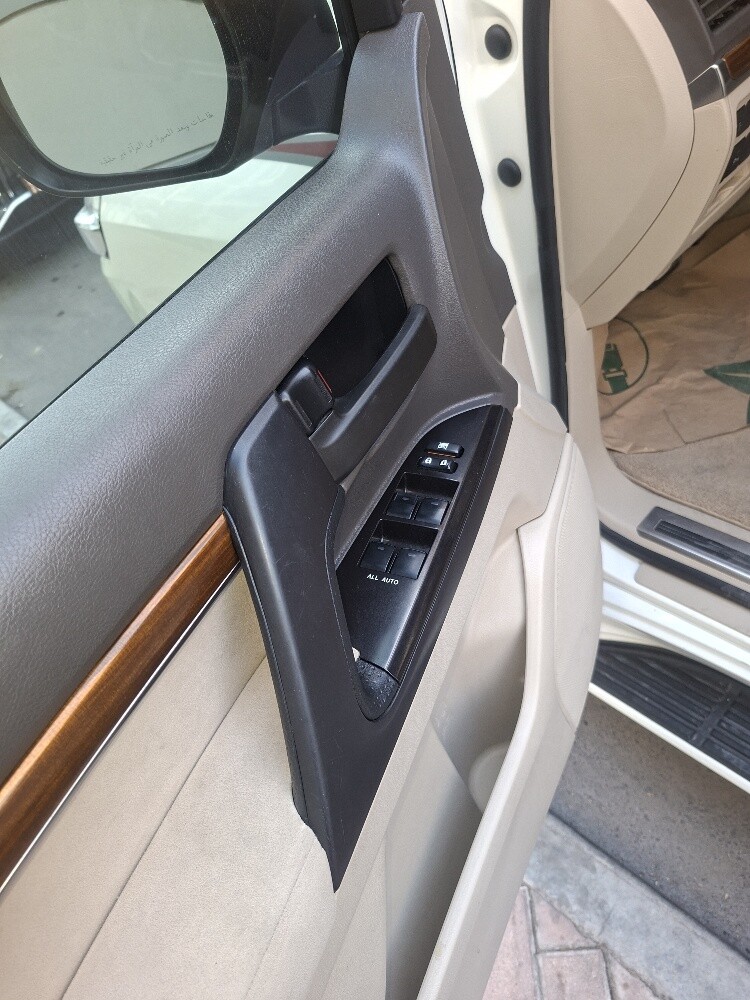 GXR 2018 low mileage 105k — photo 8 for sale in Qatar