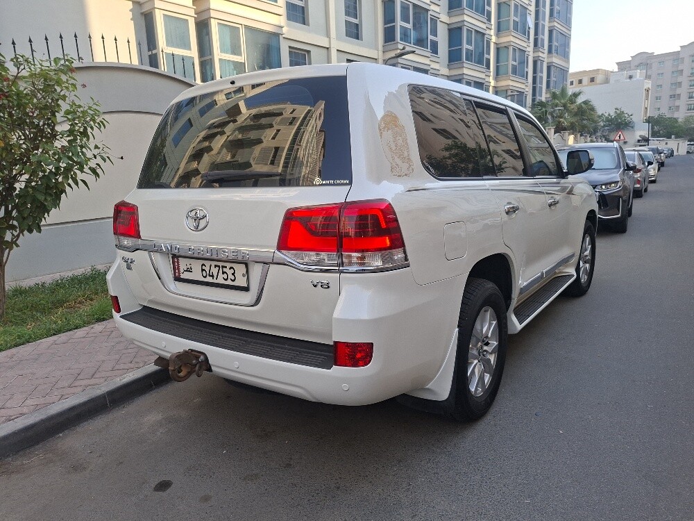 GXR 2018 low mileage 105k — photo 2 for sale in Qatar