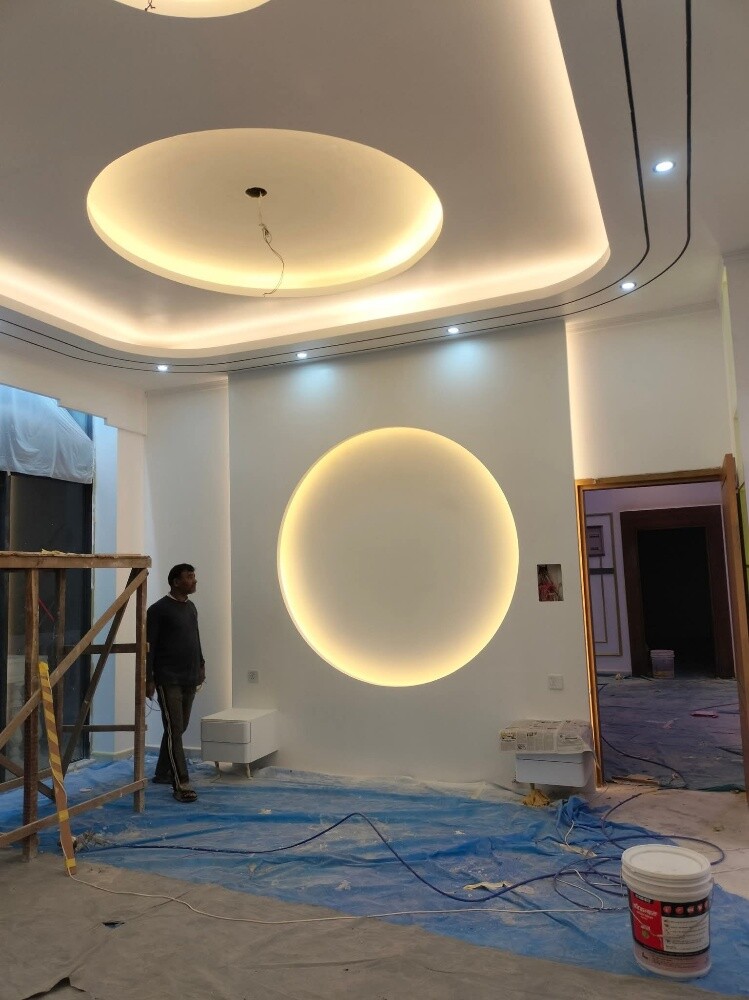 gypsum board and painter - 2
