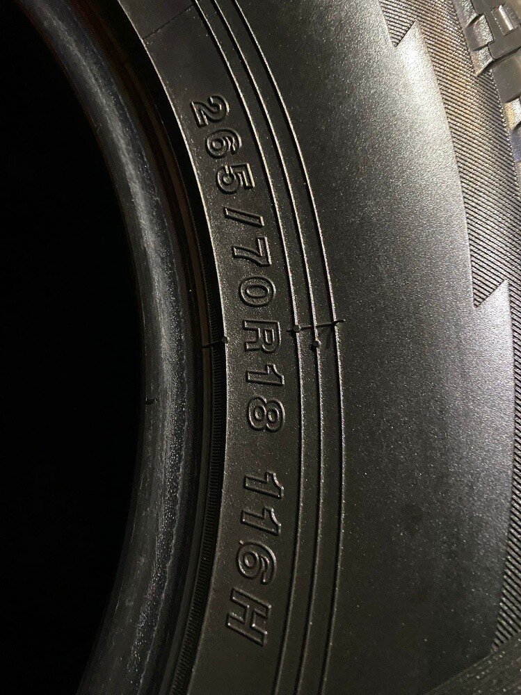 265/70/18" Yokohama Geolandar - 3