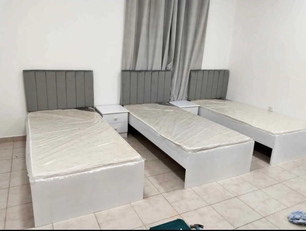 new clothes wooden single bed - 2