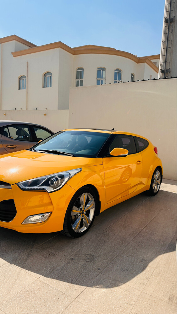 2018 Hyundai Veloster Full Option - 3