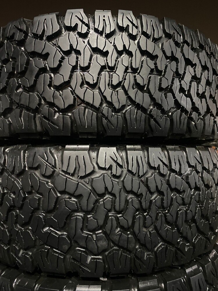 285/70/17" Bfgoodrich USA tire - 1