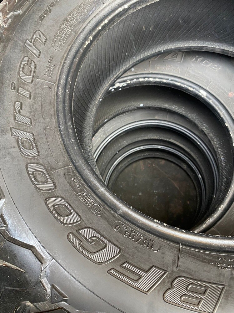 285/70/17" Bfgoodrich USA tire - 6