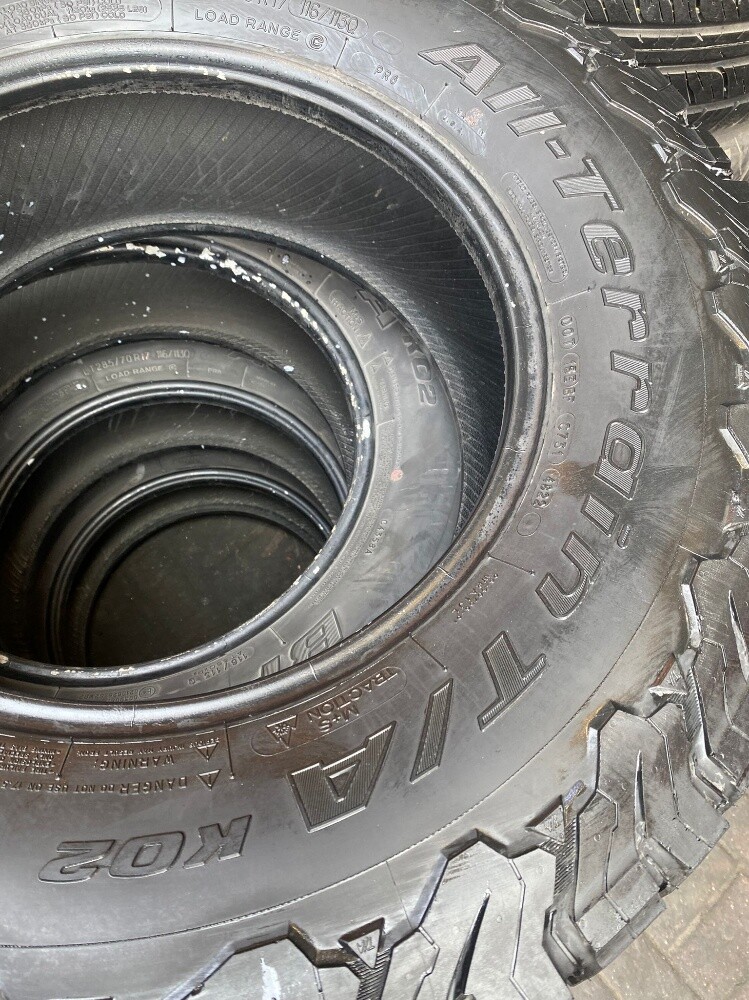 285/70/17" Bfgoodrich USA tire - 7